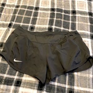 Running shorts